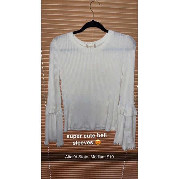 Altar'd State Tops - Altar’d State long sleeve with bell sleeves